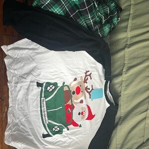 Mens 2XL Christmas Santa and Reindeer pajamas